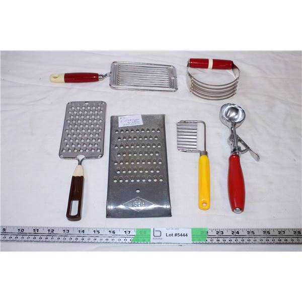 Vintage kitchen items