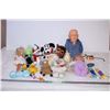 Image 1 : Various Stuffed animals and toys