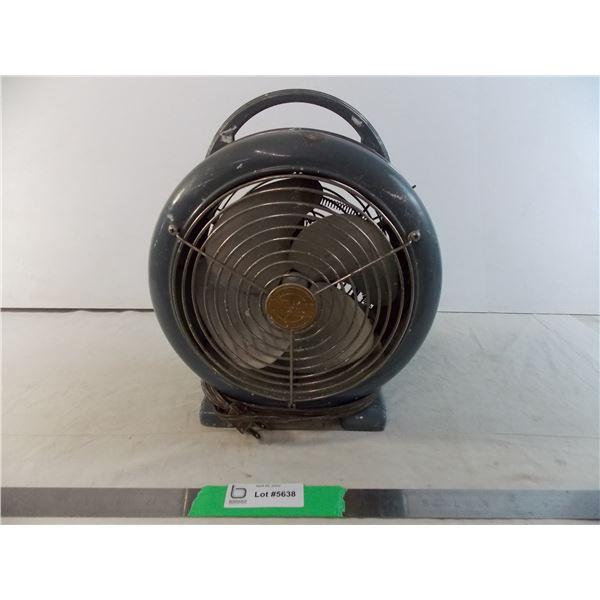 Vintage Kenmore room heater/fan - fan works, didn't leave it on long enough to heat up