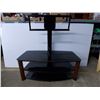 Image 1 : *TV Entertainment stand + mount - 50" wide x 19" - total height 55"