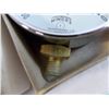 Image 3 : (2) Winters 100-4 vacuum gauge 4 inch dial