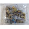 Image 4 : Bag of (13) assorted tube fittings