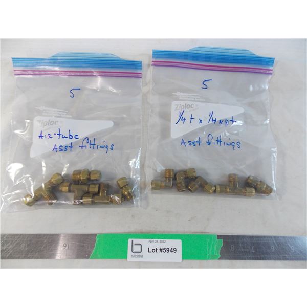 Bag of (5) assorted air tube fittings