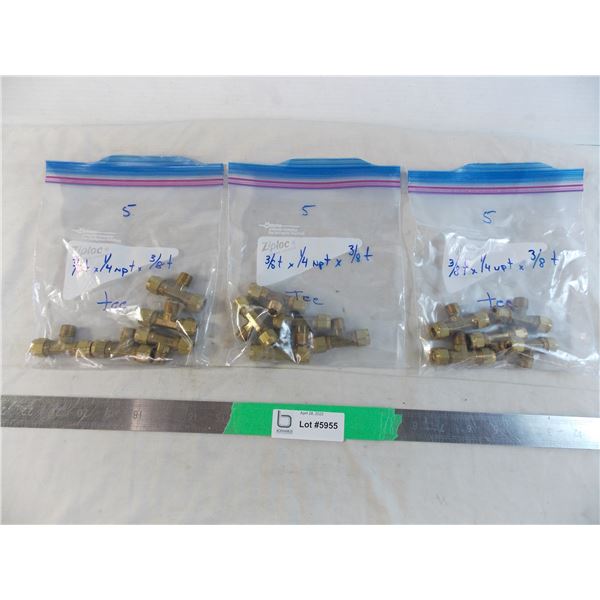 Bag of (5) Tees - 3/8 t x 1/4 npt x 3/8 t