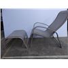 Image 2 : *Outdoor lounge chair + stool
