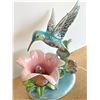Image 2 : Lena Liu Porcelain Hummingbird Accent Lamp: Radiant Gardens by The Bradford Exchange
