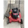 Image 2 : Tecumseh Lawn Mower - motor catches, needs gas