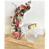 Image 1 : Glassware and Scent Diffusing Sticks