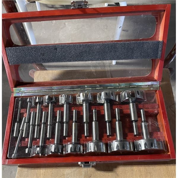 MasterCraft Maximum Router Bit Set in Case