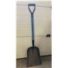 Image 1 : Large Shovel