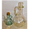 Image 1 : VITAGE WINE JUG PAIR