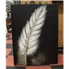 Image 1 : FEATHER THEMED WALL HANGING 36" X 47"