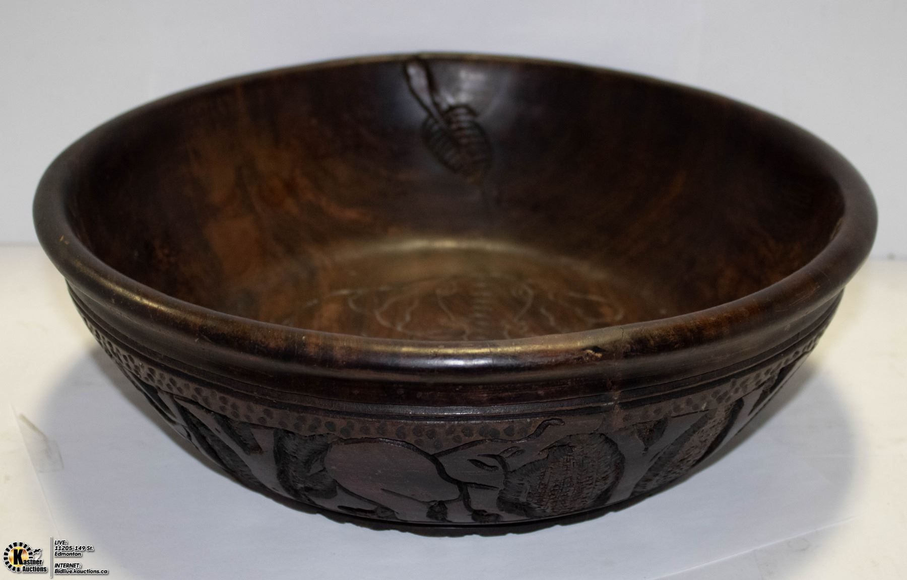 AFRICAN WOODEN CARVED BOWL