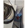Image 8 : 6 WIRE CABLES - 4 WITH HOOKS