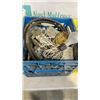 Image 2 : CRATE OF BRAIDED CLOTHSLINE CABLE AND PULLEYS