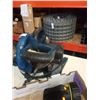 Image 8 : COMPOUND MITER SAW, METAL WHEELS, FLASHLIGHT AND PAINT GUN
