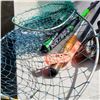 Image 3 : LOT OF FISHING NETS, BASEBALL BATS AND INLINE SKATES