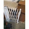 Image 2 : FOLDING WOOD CHAIR, IRON BASE AND SECURITY GATE