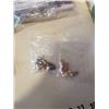 Image 8 : BOX OF NEW EARRINGS AND JEWELRY 5TH AVENUE COLLECTION