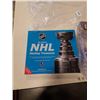 Image 2 : LOT OF NHL HOF COLLECTIBLE BOOK AND EMPIRE BUILDER RAIL BUILDING GAME