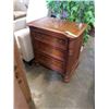 Image 1 : 3 DRAWER WOOD NIGHTSTAND