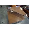 Image 2 : MID CENTURY ENDTABLE