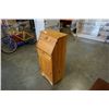 Image 2 : PINE DROPFRONT STAND
