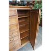 Image 2 : OAK WARDROBE