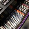 Image 3 : 2 BOXES OF MUSIC COMPACT DISCS