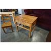 Image 2 : KIDS WOOD DESK AND CHAIR