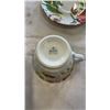 Image 8 : 4 CHINA CUPS AND SAUCERS AND 2 JAPANESE LIDDED URNS - ROYAL ALBERT, PARAGON, DUCHESS AND KAYSONS