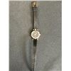 Image 2 : 100% AUTHENTIC  RARE GUCCI  WATCH GOLD TONE BLACK ENAMEL JUST SERVICED WITH NEW BATTERY