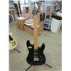 Image 1 : Renegade Electric Guitar - Stand not included
