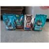 Image 1 : 4 Assorted Bags of Dry Cat Food