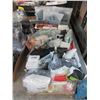 Image 1 : Box of Assorted Amazon Overstock Goods