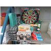Image 1 : 22 Piece Lot of Assorted Games & Toys