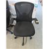 Image 1 : New Mesh Back Office Chair with Adjustable Arms