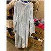 Image 1 : NWT 4x soft robe