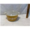 Image 1 : Pyrex lidded dish