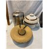 Image 1 : Coffee purculator, pottery and lidded decor