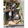 Image 1 : Shoe maker items