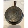 Image 2 : Cast iron pan