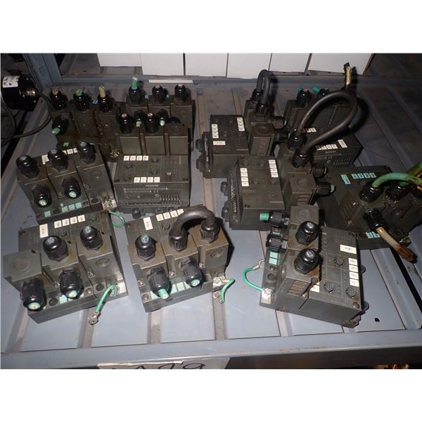 Lot of (11) Siemens #ET 200X, 141-1BF11-0XB0 Simatic S7 Modules