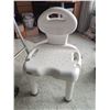 Image 2 : Bath Chair and Walker