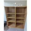 Image 1 : Wooden Bookshelf