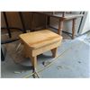 Image 2 : Bar Stool, End Table and Milking Stool