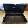 Image 3 : Vintage Trunk