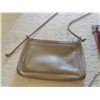 Image 5 : 4 Beautiful Handbags and Digital Camera Case
