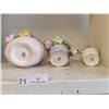 Image 2 : Set of 3 Bone China Decorative Flower Bouquets