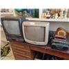 Image 1 : Collection of Retro Radios and TVs